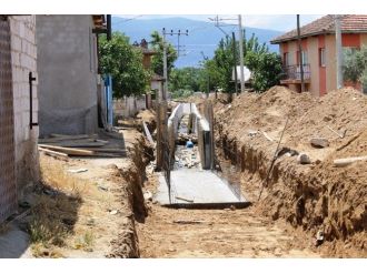 Dsi’den Çaylı’da Kanal Çalışması