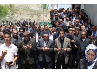 Pkk’lı Yakut İçin Mevlit
