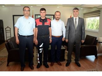 Ayın Polisleri Ödüllendirildi