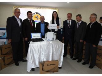 Taşçı’dan Muhtarlara Bilgisayar Ve Yazıcı