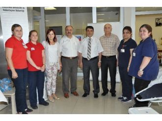 Ptt’den Kızılay’a Kan Bağışı Desteği
