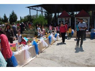 Artık Materyaller Sergisi Ve Pilav Günü Düzenlendi