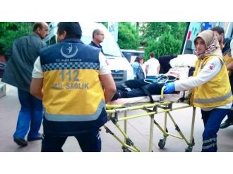 Bıçaklandıktan Sonra 500 Metre Yürüdü