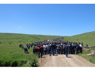 Bingöl’de Öldürülen Hdp’li Hamdullah Öğe’nin Cenazesi Toprağa Verildi