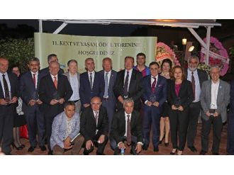 11. Kent Ve Yaşam Ödüllerinde Yerel Yönetim Ödülü Büyükşehir Belediyesi’ne Verildi