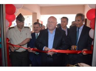 El Emekleri Beğeniye Sunuldu