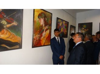 Resim Sergisi Büyüledi