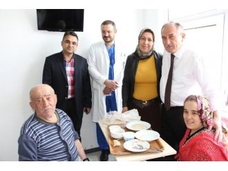 Başkan Yılmaz, Hastalara Moral Oldu