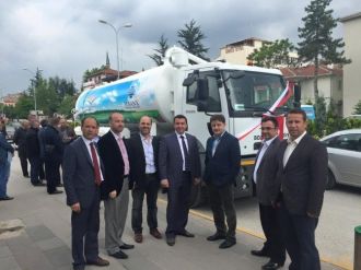 Çevre Ve Şehircilik Bakanlığı’ndan Bozüyük Belediyesi’ne Verilen Hibe Araç Teslim Alındı