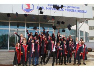 Sivil Havacılık Yüksekokulu İlk Mezunlarını Verdi