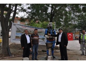 Emet Meydanı’na Efe Çeşmesi