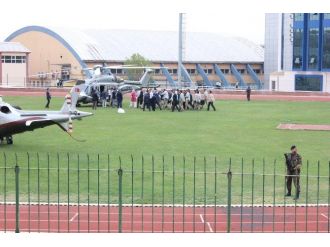 Başbakan Davutoğlu Havayoluyla Edirne’den Ayrıldı