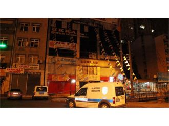 Ak Parti Binasında Şüpheli Paket Paniği