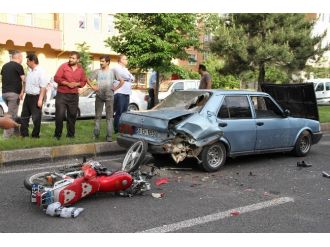 Kamyonun Altında Kalarak Can Verdi