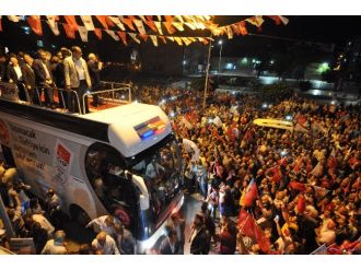 Kılıçdaroğlu Mesajlarını Aliağa’dan Verdi