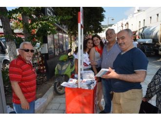 Chp’li Gençler Stant Açtı