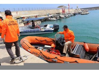 Alanya’da Denizden Ceset Çıkarıldı
