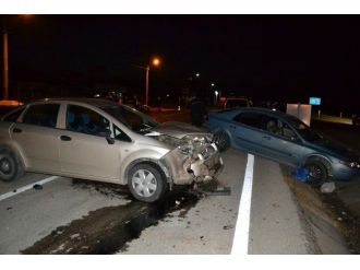 Trafiğe Kapalı Yolda Kaza: 2 Ölü, 3 Yaralı