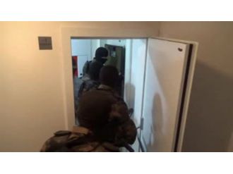 Suç Şebekesine Operasyon Polis Kamerasında