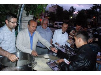 Taşköprülüler Mahallelerinde İftar Açacak