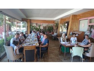 Kula 4 Eylül Ortaokulundan Sene Sonu Kahvaltısı