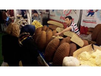 Kütahya’da Balina Ekmeğe Rağbet