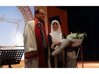 5 Kız Ve 2 Torun Sahibi Kadın Üç Üniversite Bitirdi