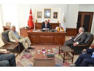 Düzdef Yönetiminden Başkan Keleş’e Ziyaret