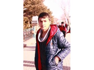 Yaz Tatilinde Çalıştığı İnşaatın 8. Katından Düşen Genç Öldü