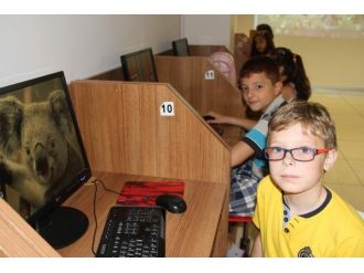 Alanya Belediyesi’nden Öğrencilere Bilgisayar Kursu