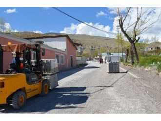 Adilcevaz Belediyesi Çalışmalarını Aralıksız Sürdürüyor