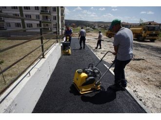 Odunpazarı Asfalt Çalışmalarına Devam Ediyor