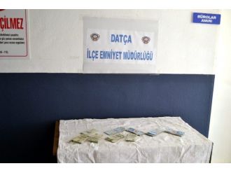 Parayı Dolandırıcıya Değil Emniyete Götürdü