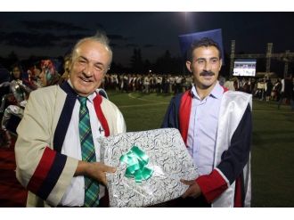 Gaün’de Mezuniyet Töreni