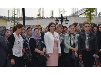 Prof. Dr. Yüzügüllü İçin Cenaze Namazı