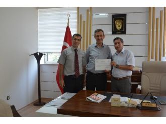 Yunus Emre Mesleki Ve Teknik Anadolu Lisesi Türkiye Birincisi Oldu