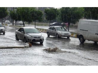 Muş’ta Etkili Yağış
