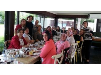 Düzce İl Özel İdaresi Bayanları Kahvaltıda Bir Araya Geldi
