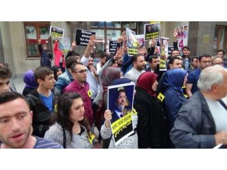 Afyonkarahisarlı Ak Gençler Mursi Hakkındaki İdam Kararını Protesto Etti