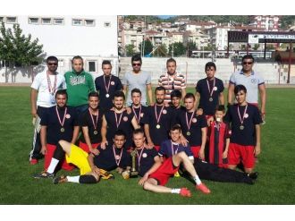 Nevşehir Hacı Bektaş Veli Üniversitesi Futbol Takımı Şampiyon