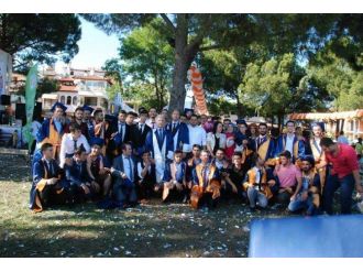 Köyceğiz’de Portakallı Mezuniyet Kutlaması