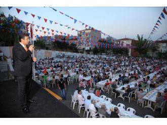 Yüzbinler Sokak İftarlarında Buluşacak
