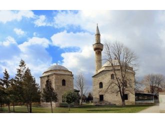 Makedonya’da Osmanlı Yadigarı 3 Cami Daha Restore Edilecek