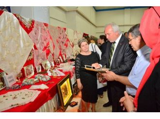 Kütahya’da ’Ahmet Yakupoğlu El Sanatları’ Sergisi