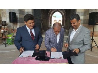Payas İle Karasu Kardeş Şehir Oldu