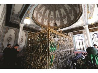 İstanbul’un En Çok Ziyaret Edilen Türbeleri