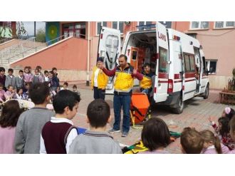 112 Başhekimliği 8 Bin 190 Öğrenciye Eğitim Verdi