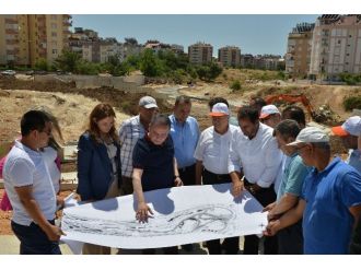 Başkan Böcek, Expo 2016’da Çalışmaları İnceledi