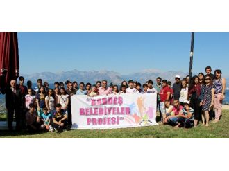 Öğrenci Ve Öğretmenlerden Başkan Uysal’a Teşekkür