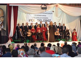 Alaca Belediyesi Tsm Korosu’ndan Muhteşem Konser